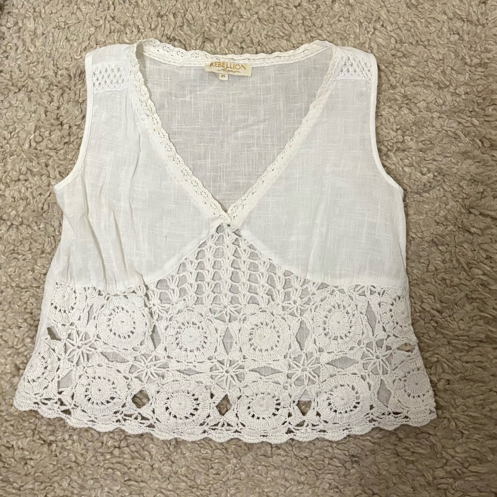 Vintage linen crotchet boho top